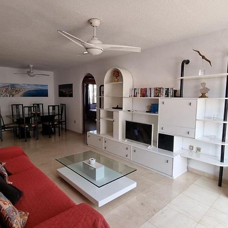 Atico Con Terraza Y 2 Habitaciones En Casco Antiguo Benidorm Exterior photo